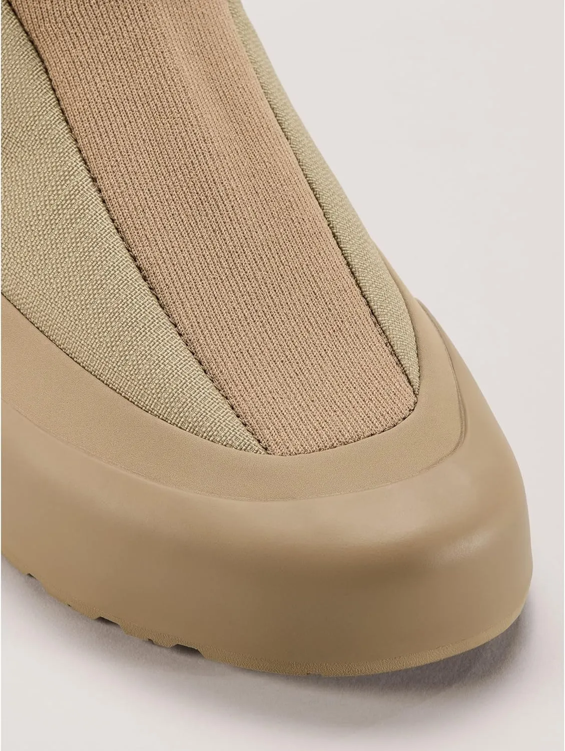 Arc'teryx Kragg Insulated Shoe Men's | Insulated Pull-On Shoe for Quick Approaches