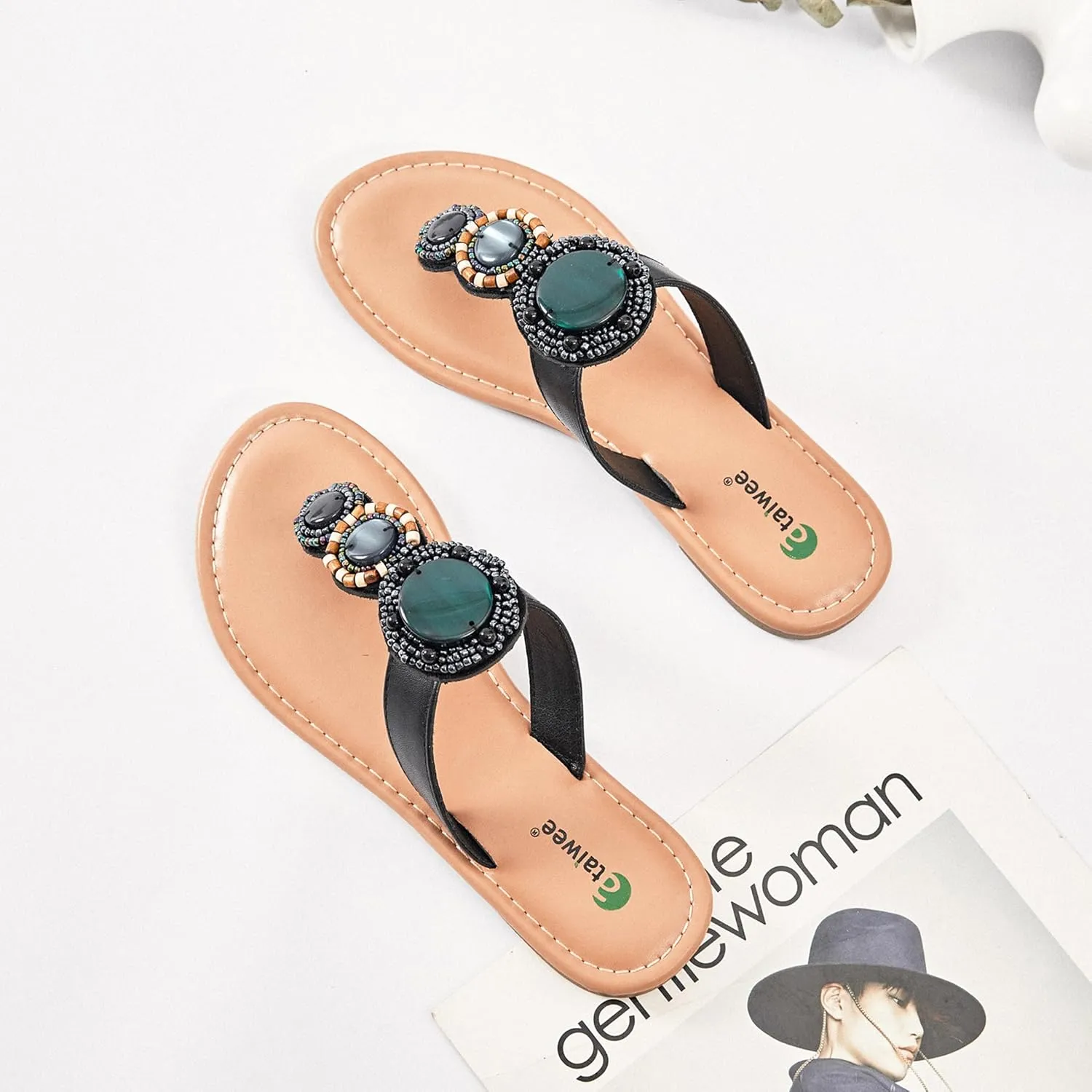 Ataiwee Women's Flat Slide Sandals - Ladies Casual Slip On Criss Cross Strap Summer Shoes.