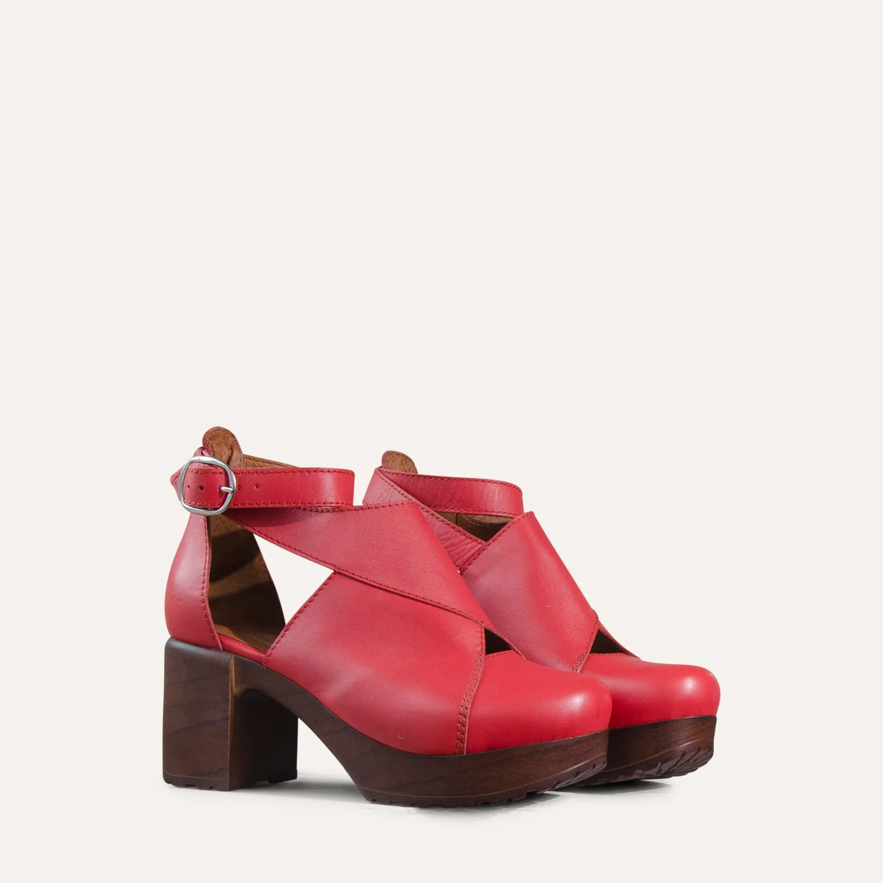 Bea Red