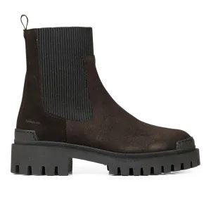 Chelsea boot with elastic