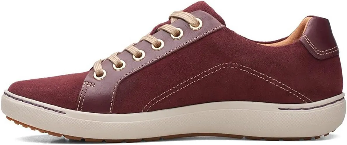 Clarks Women's Nalle Lace Sneaker