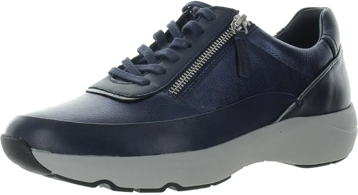 Clarks Women's Tivoli Zip Sneaker