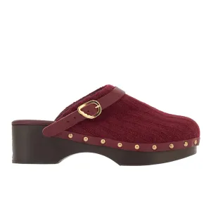 Classic Closed Clog