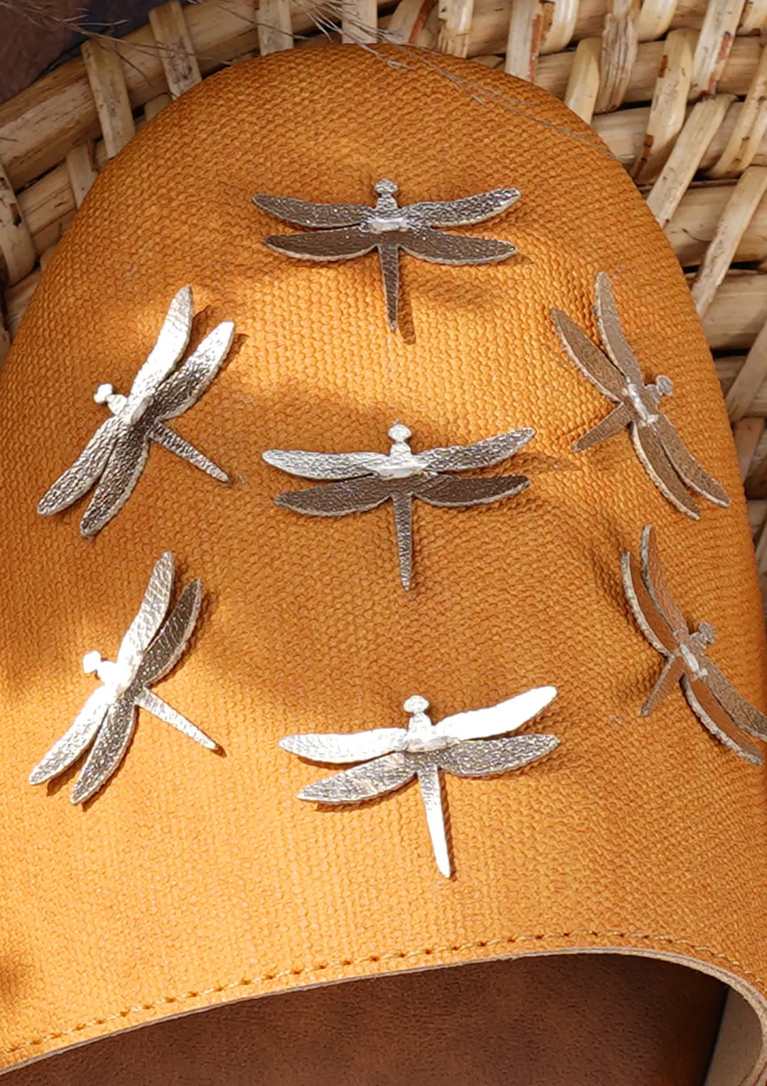 Dragonflies Mule