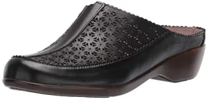 Easy Spirit Women's Dusk Mule, Black 001, 7.5 Wide