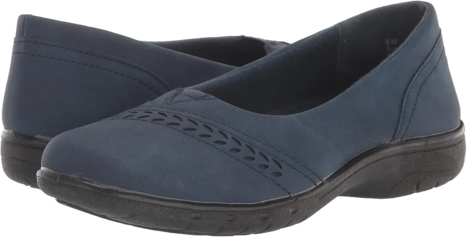 Easy Street Women's Yori Sneaker