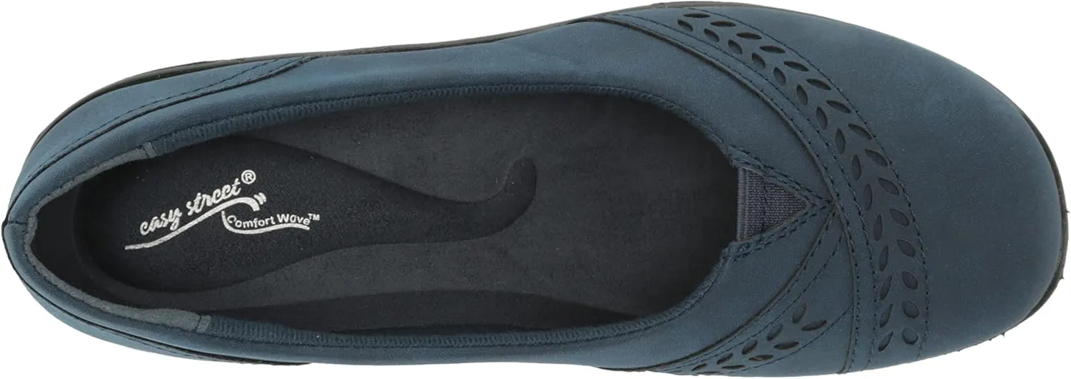 Easy Street Women's Yori Sneaker