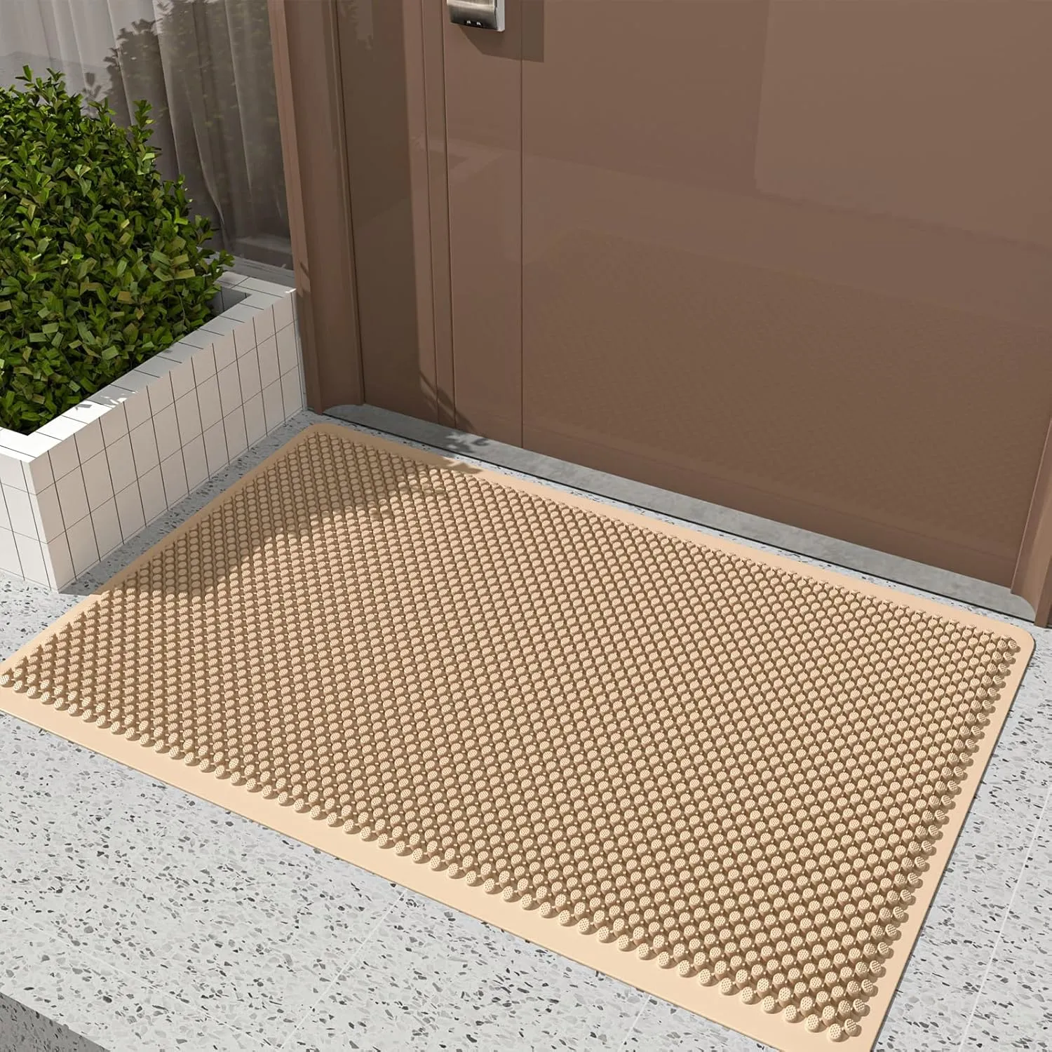 Fowooyeen Outdoor Door Mat, 30'' x 17'' Silicone Scraper, Sturdy Non-Slip Washable Weatherproof Low-Profile Shoe Cleaner for Indoor Entrance, Beige