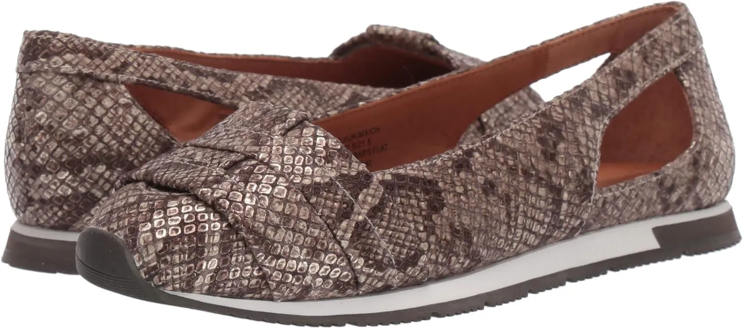 Gentle Souls by Kenneth Cole Women's Luca Straps Flat Slip on Sneaker