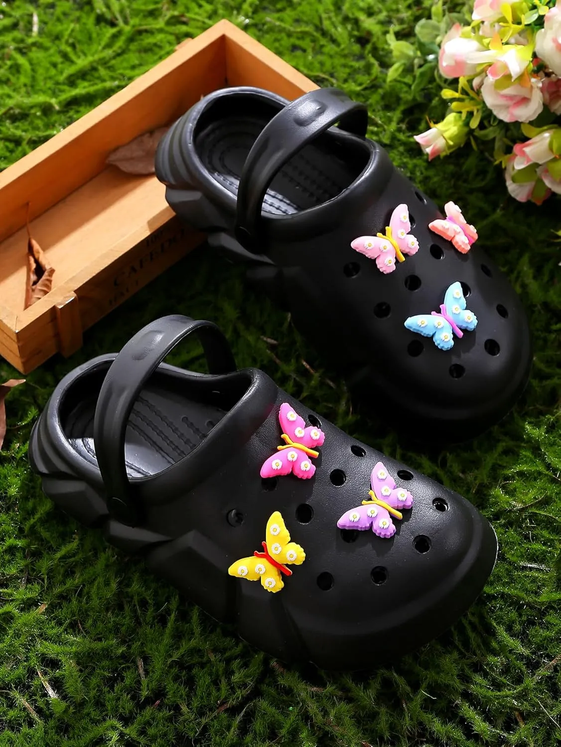 Girls Clog Garden Shoes Slip-on Slide Sandals Beach Water Shoes for Little Kid/Big Kid