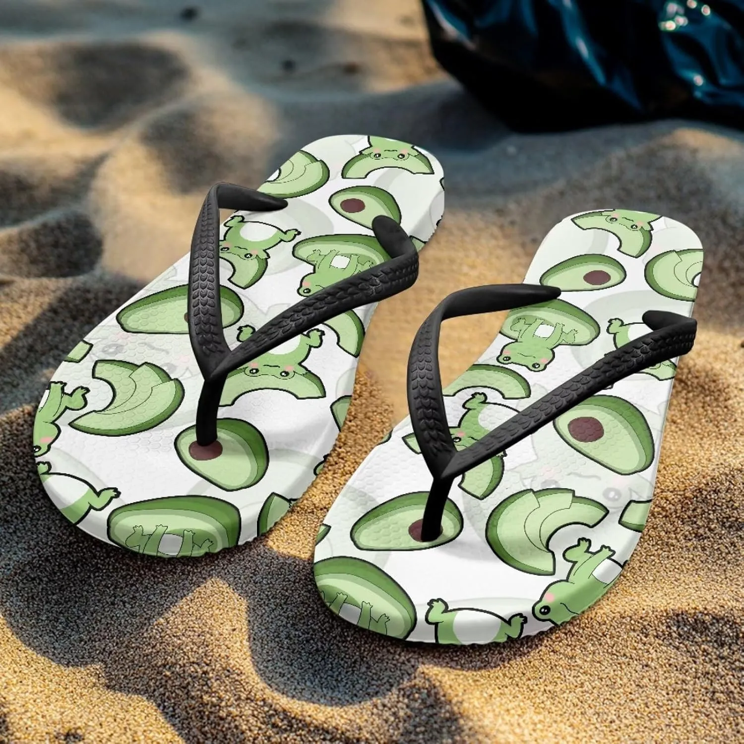 GOSTONG Women's Vacation Sandals Soft Non-Slip Flip Flops Lightweight Beach Pool Sandals Summer Slippers for Teen Girls Black Strap Size 5.5-9.5