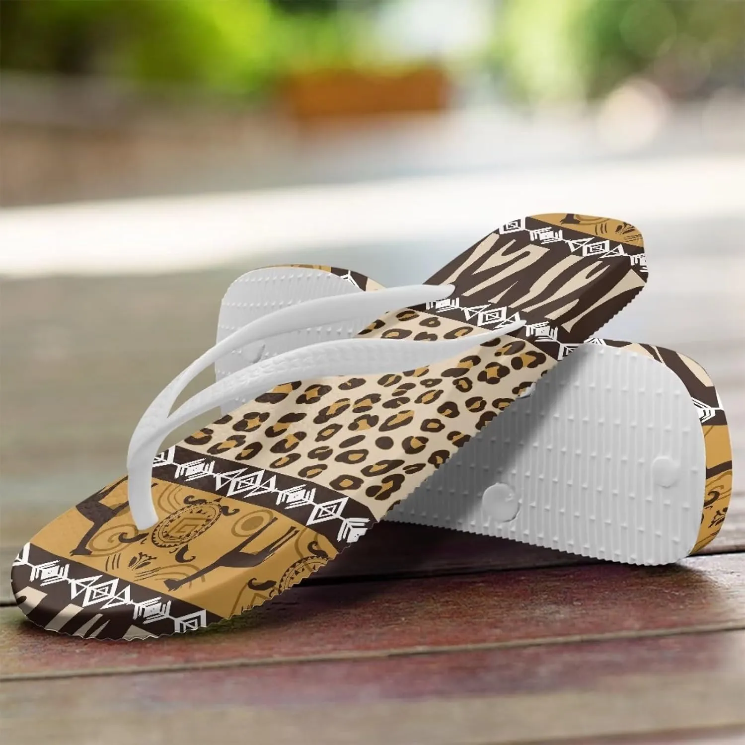 Howilath Gothic Skull Print Women Flip Flops Pool Beach Thong Sandals Soft Bathroom Shower Shoes with Arch Support
