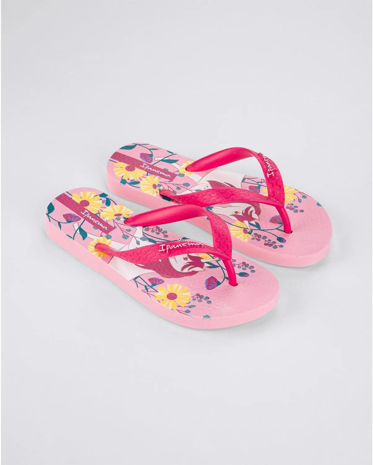 Ipanema Temas XIV Kids Flip Flops - Comfortable & Stylish Unisex Flip Flops for Kids, Bright & Colorful Prints, Non-Slip Sole, Durable, Water Resistant, Easy to Clean