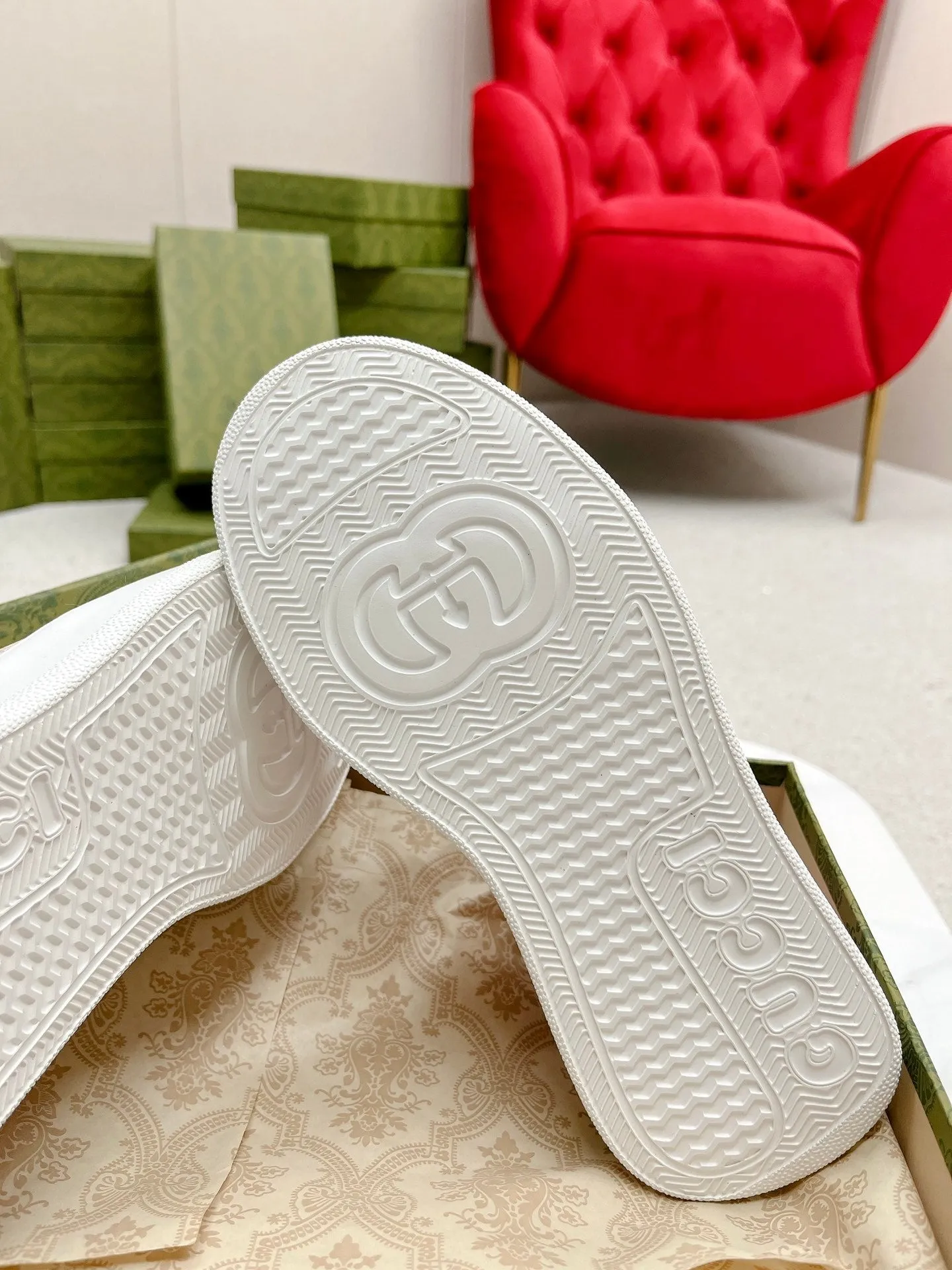 Long-lasting Gucci LIGHT Knowledgeable PURPLE TRAINER GRAY GG AND CALFSKIN