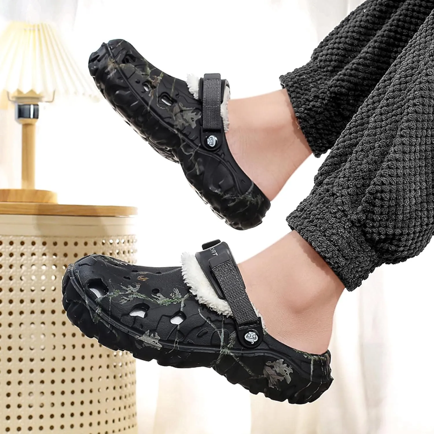 Mens Womens Lined Clog for Winter: Classic Print - Warm Fuzzy Home Slippers