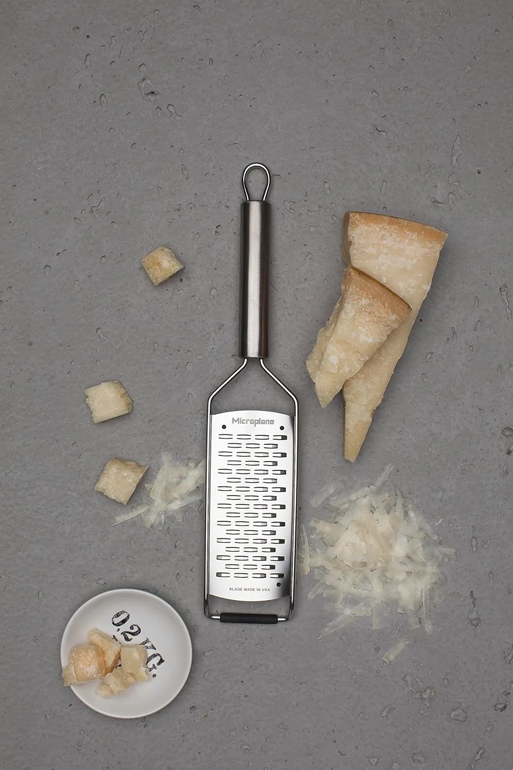 Microplane Professional Series Kitchen Grater Ribbon Blade for Hard Cheese, Apple, Carrot, Zucchini and Chocolate with Stainless Steel Blades - Made in USA