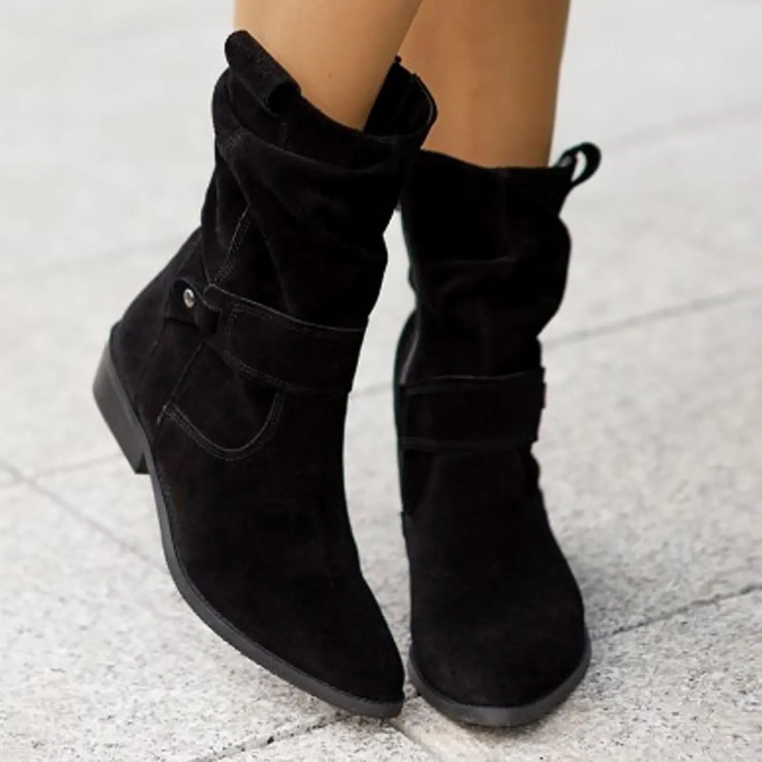 Mid Calf Boots Low Heel Boots for Women ，Low Heel Breathable Winter Zipper Booties，Fashionable Classic Black Ankle Boots