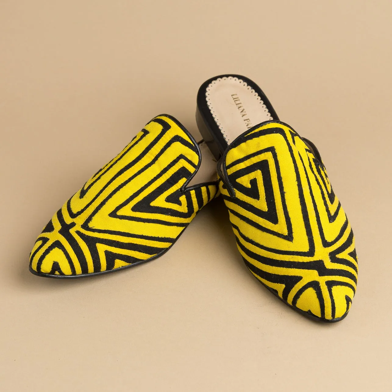 Mola Mules | Black & Yellow