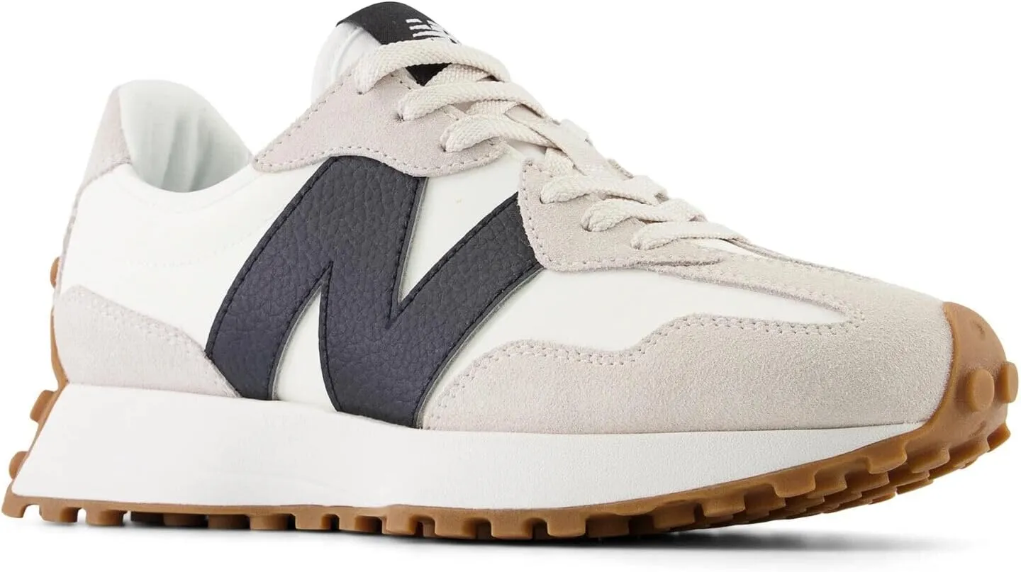 New Balance Women's Classic Sneaker
