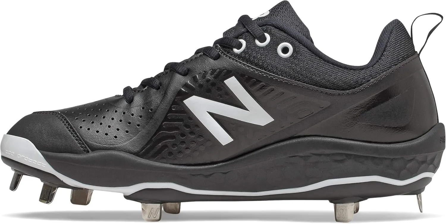 New Balance Women's Fresh Foam Velo V2 Metal Softball Shoe