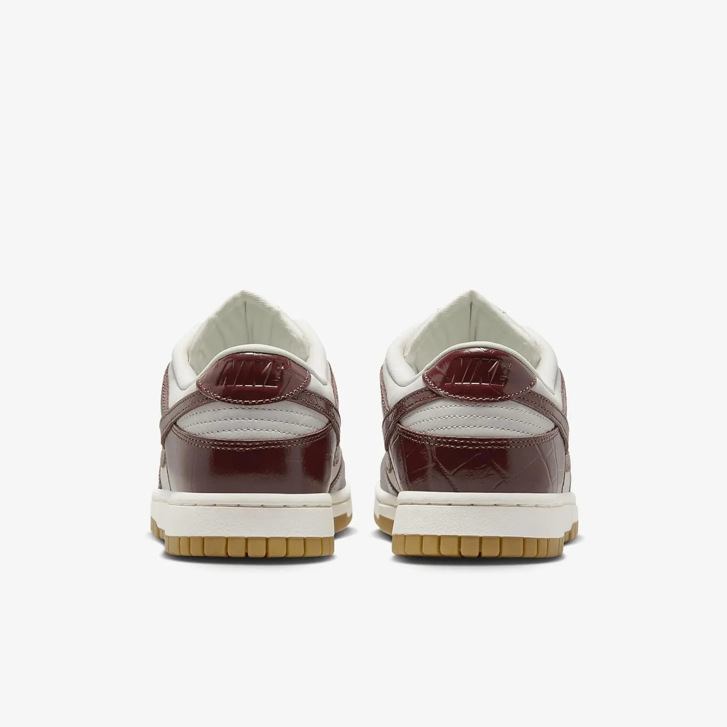 Nike Women's Dunk Low Lx Shoes Sneaker