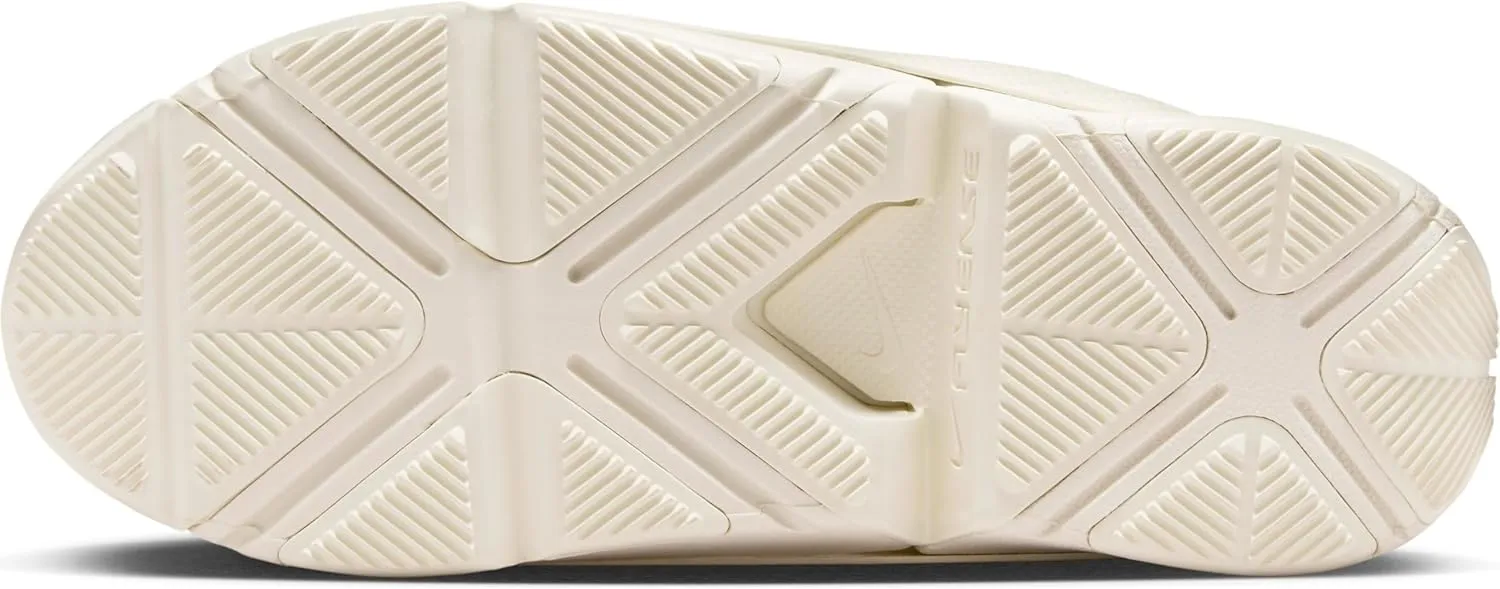 Nike Women's Go Flyease Sneaker