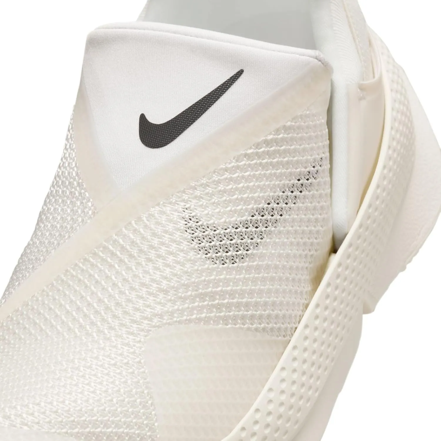 Nike Women's Go Flyease Sneaker