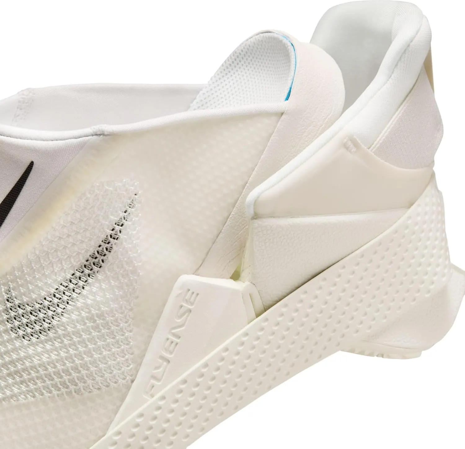 Nike Women's Go Flyease Sneaker