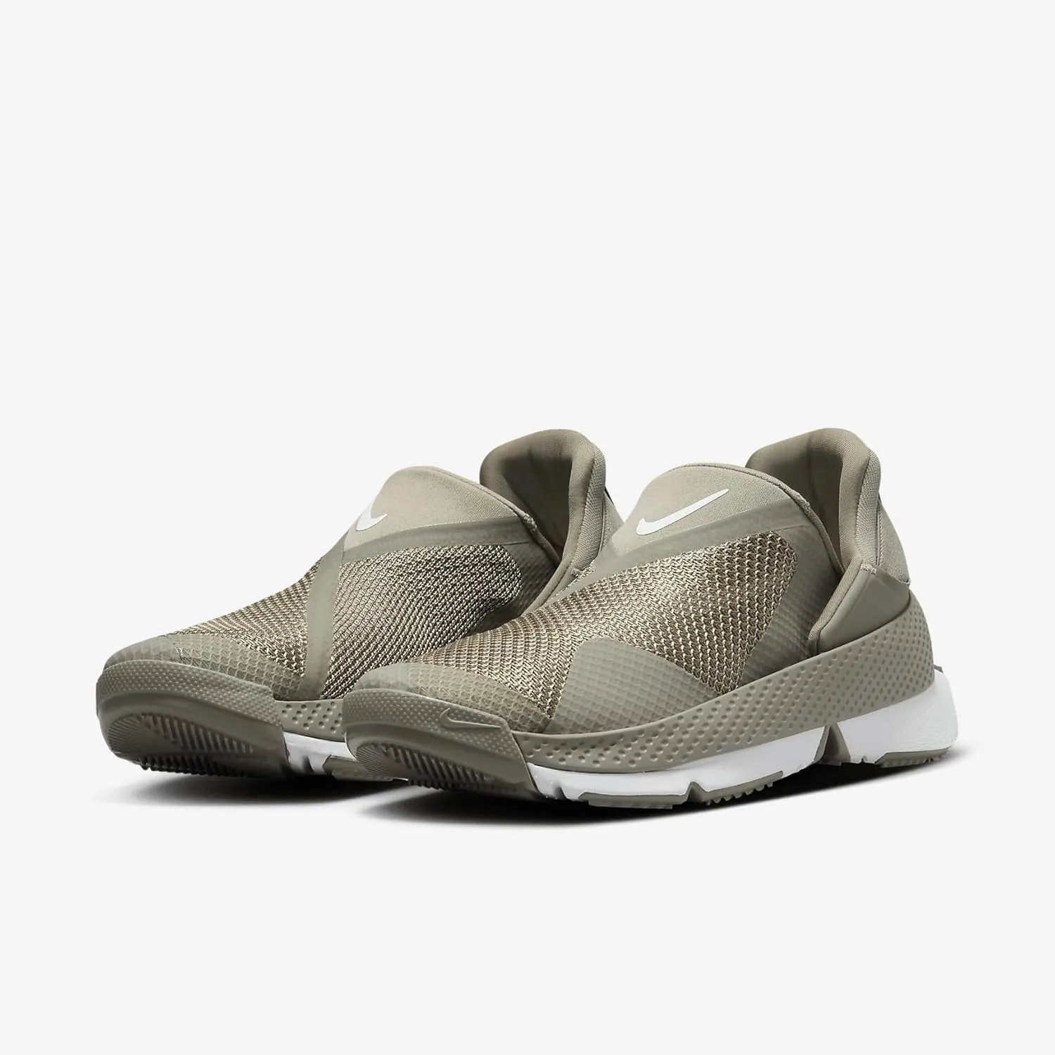 Nike Women's Go Flyease Sneaker
