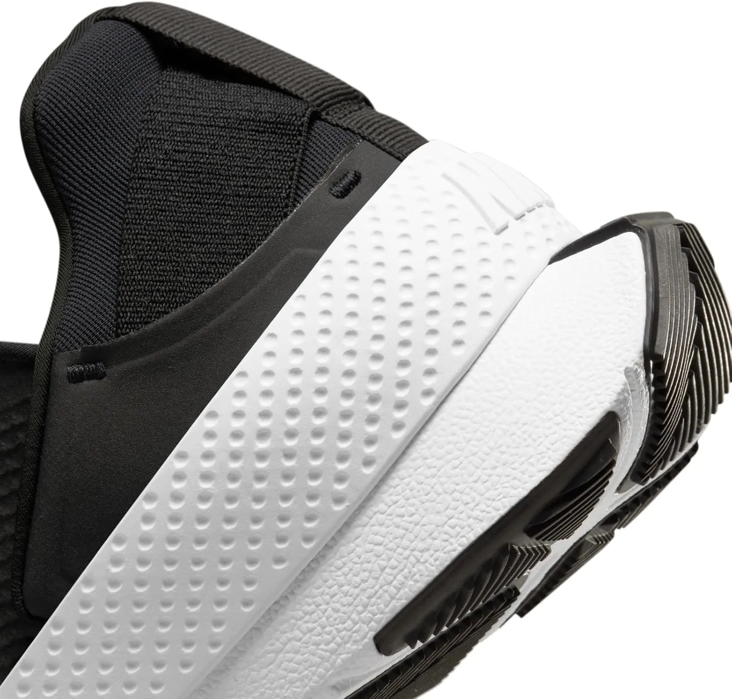 Nike Women's Go Flyease Sneaker