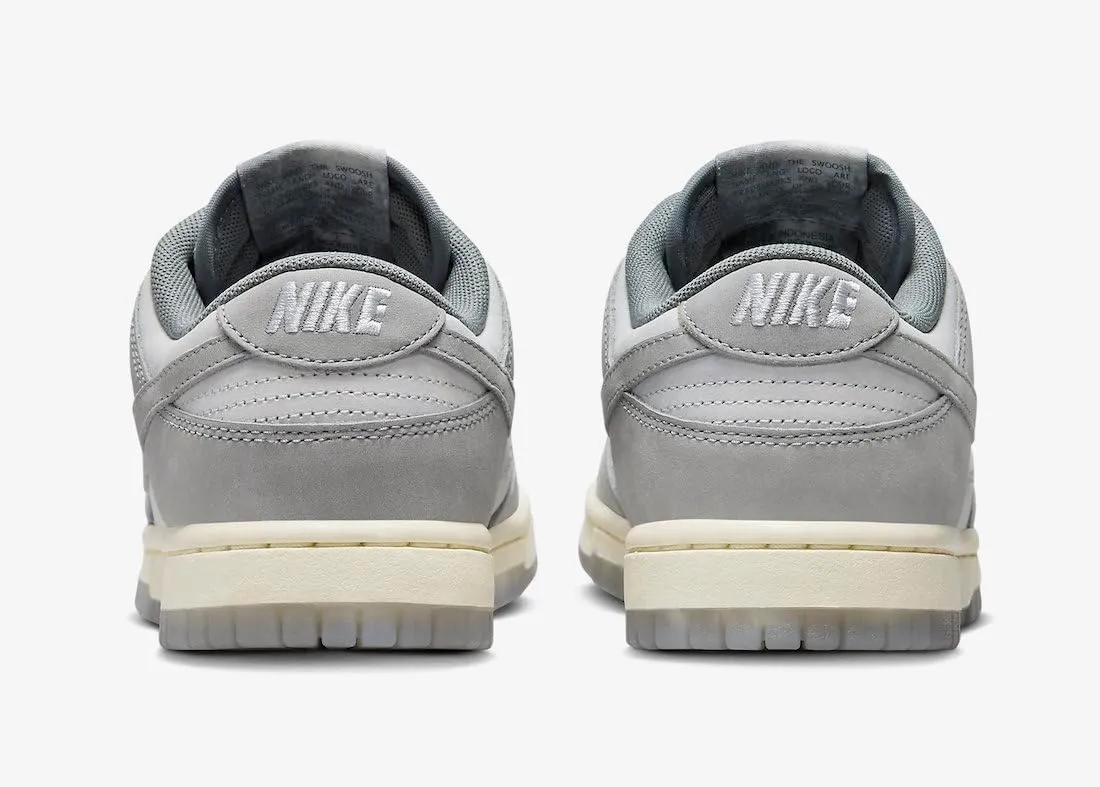 Nike Women's Modern