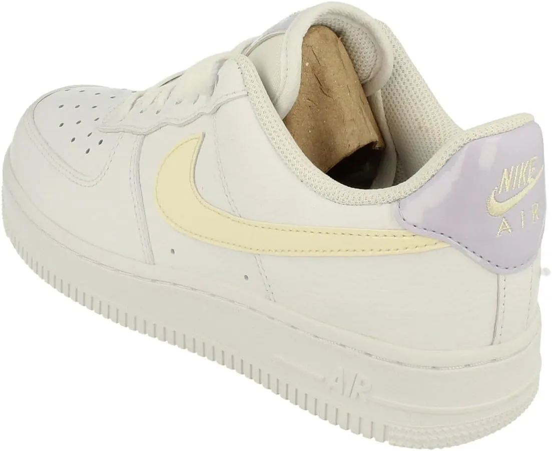 Nike Women's Sneaker