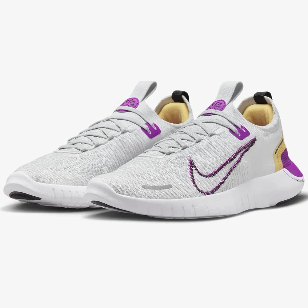 Nike Women's Training Sneaker