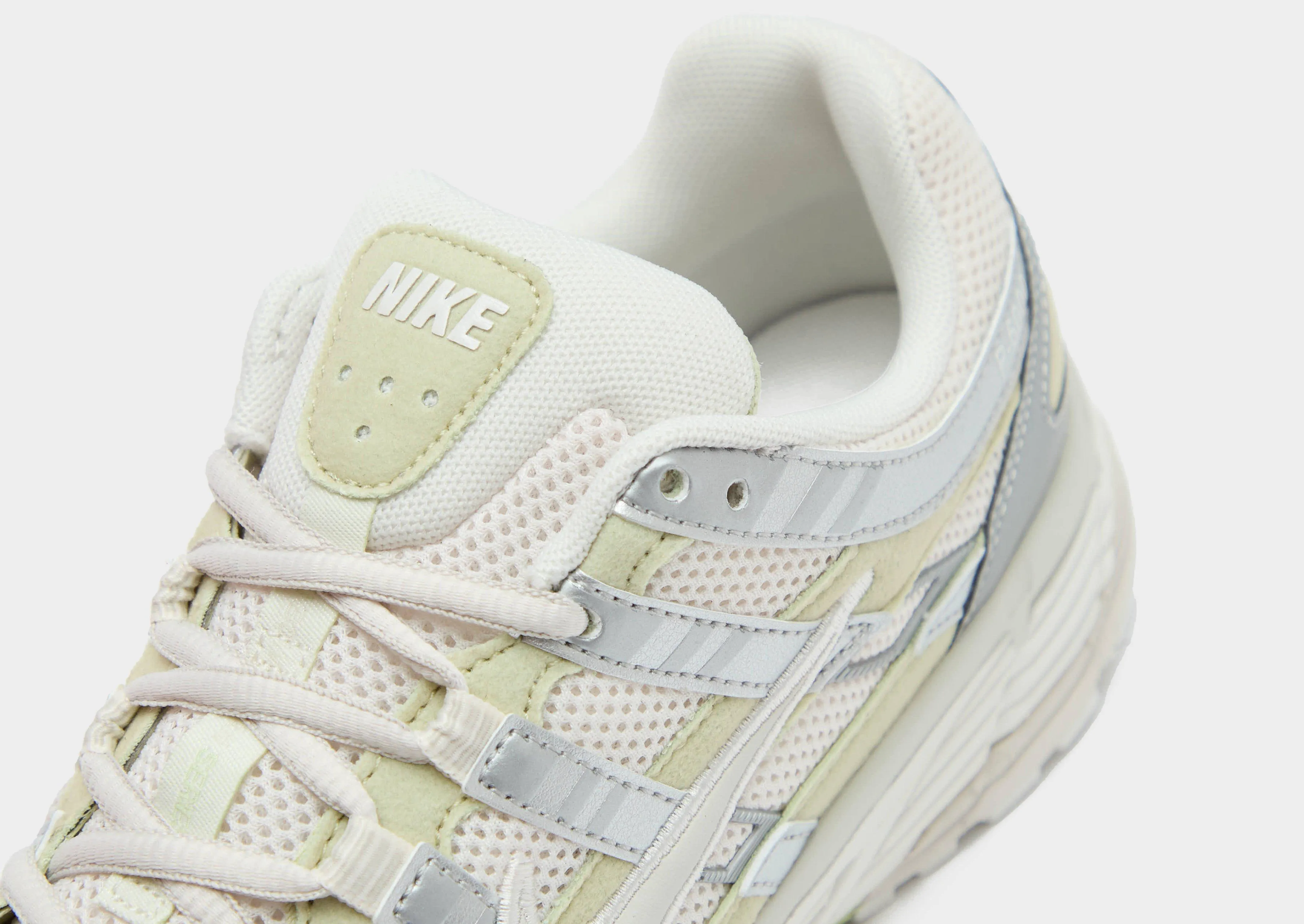 P-6000 Women's