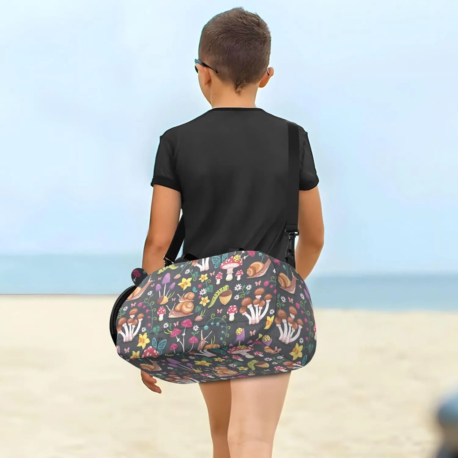 Pattern Design with Mushrooms Gym Duffel Bag with Shoes Compartment Large Capacity Weekend Travel Bag for Travel, Sports, Duffel, Weekender