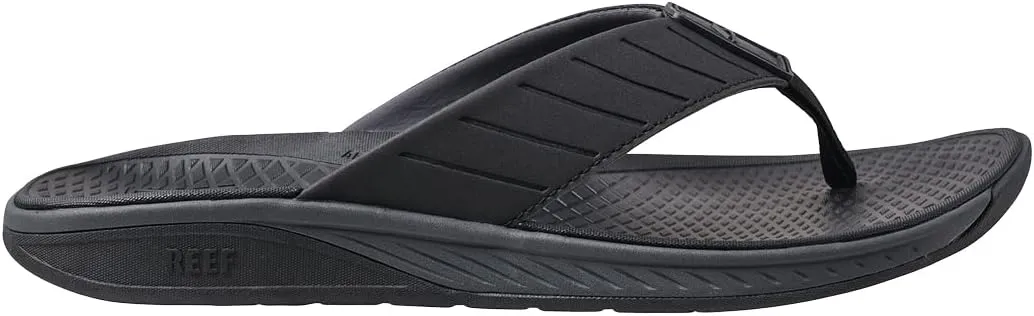 REEF Deckhand Men's Water Friendly Flip Flop, Boat Friendly, No Slip Traction, Quick Dry