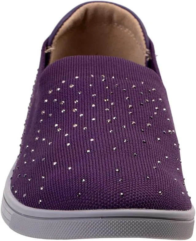 REVITALIGN Women's Mariner Holiday Sneaker