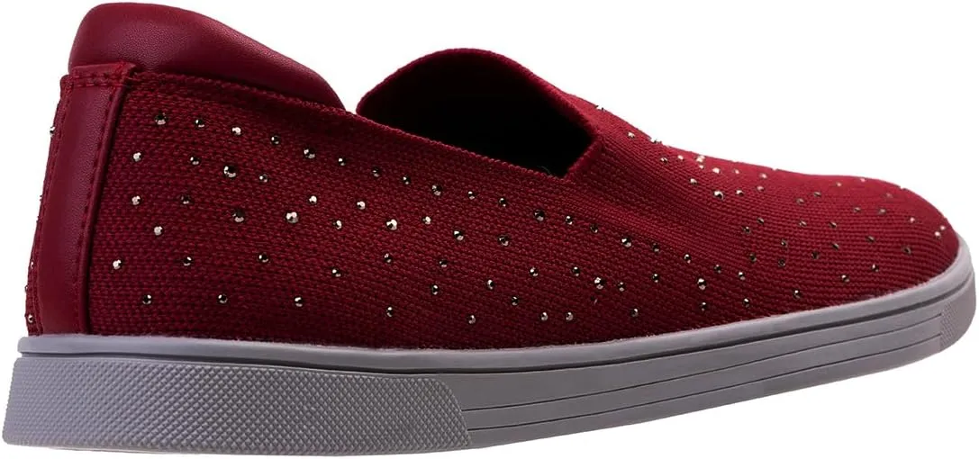 REVITALIGN Women's Mariner Holiday Sneaker