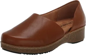 SoftWalk Women's Addie Clog