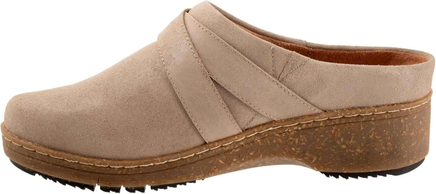 SoftWalk Women's Asmara Clog