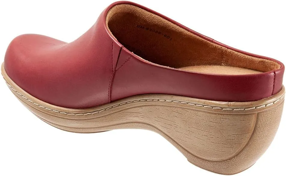 SoftWalk Women's Clogs