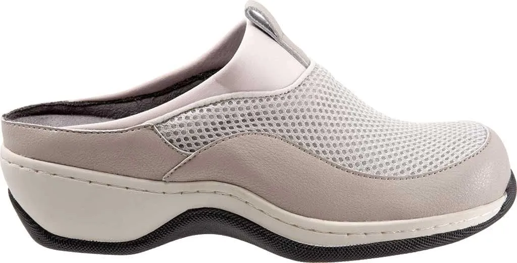SoftWalk Women's Clogs
