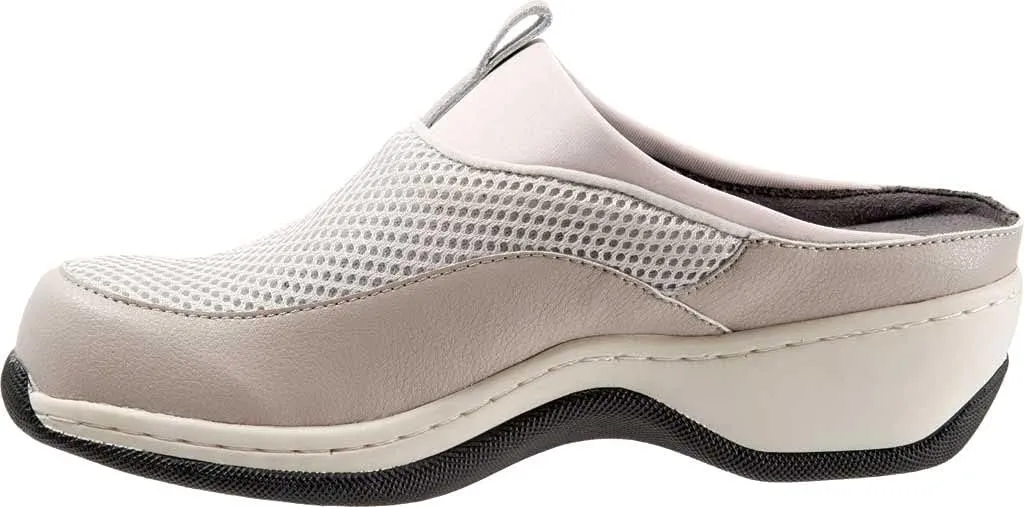 SoftWalk Women's Clogs