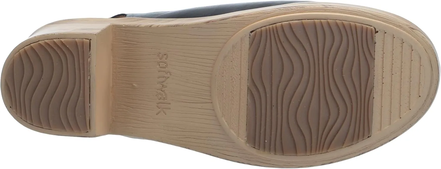SoftWalk Women's Fairbanks Clog