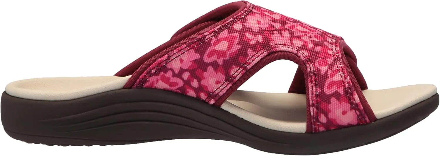 Spenco Women's Yumi Mod Floral Flip-Flop