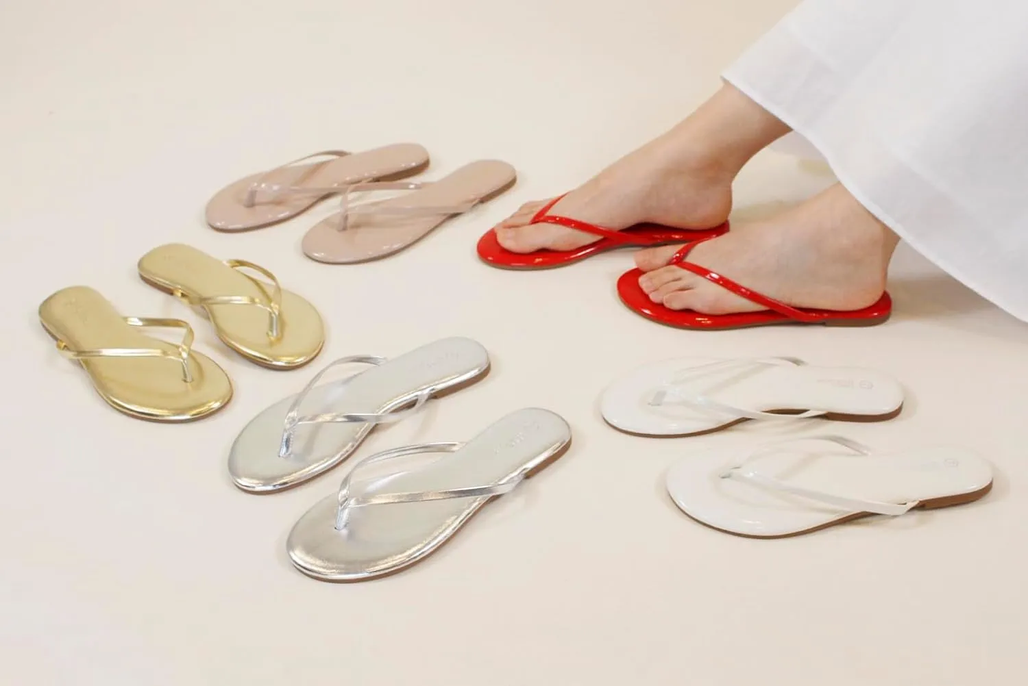 Summer Sandals Flip Flops for Women Vegan Leather Thong Trendy 2025 Dressy Cute