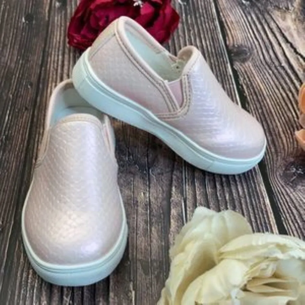 Tahari Light Pastel Pink Snaine-T Kids Slip-on Sneakers