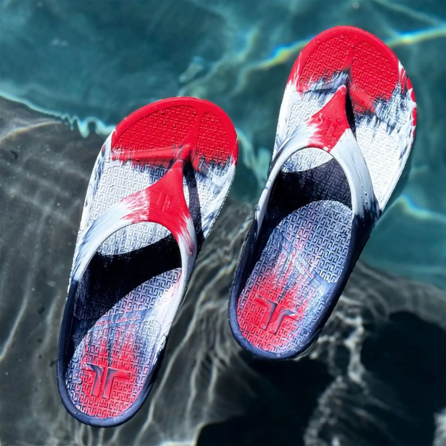 TELIC Unisex Energy Made in USA Pillow-Soft, Supportive, Lightweight, Waterproof Arch Support Flip Flops for Beach & Pool
