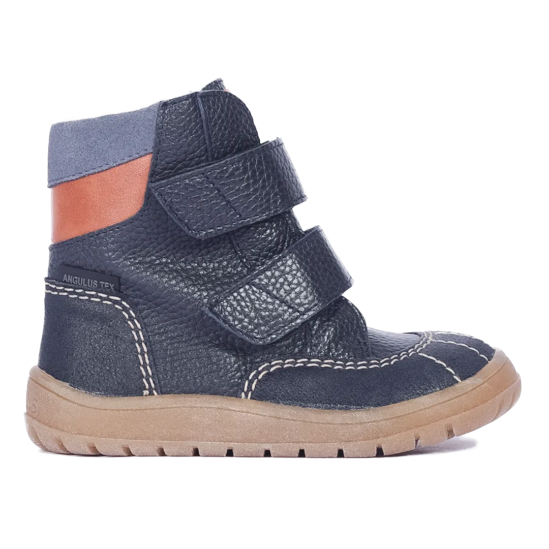 TEX-boot with  decorative contrast stitching