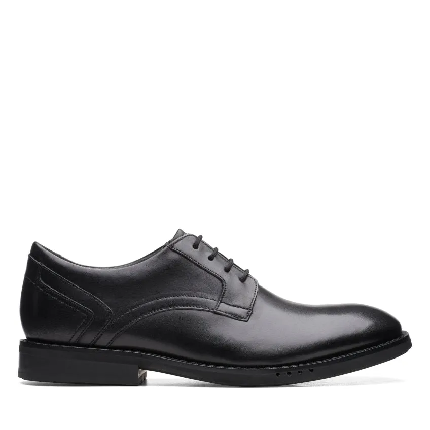 UN HUGH LACE BLACK